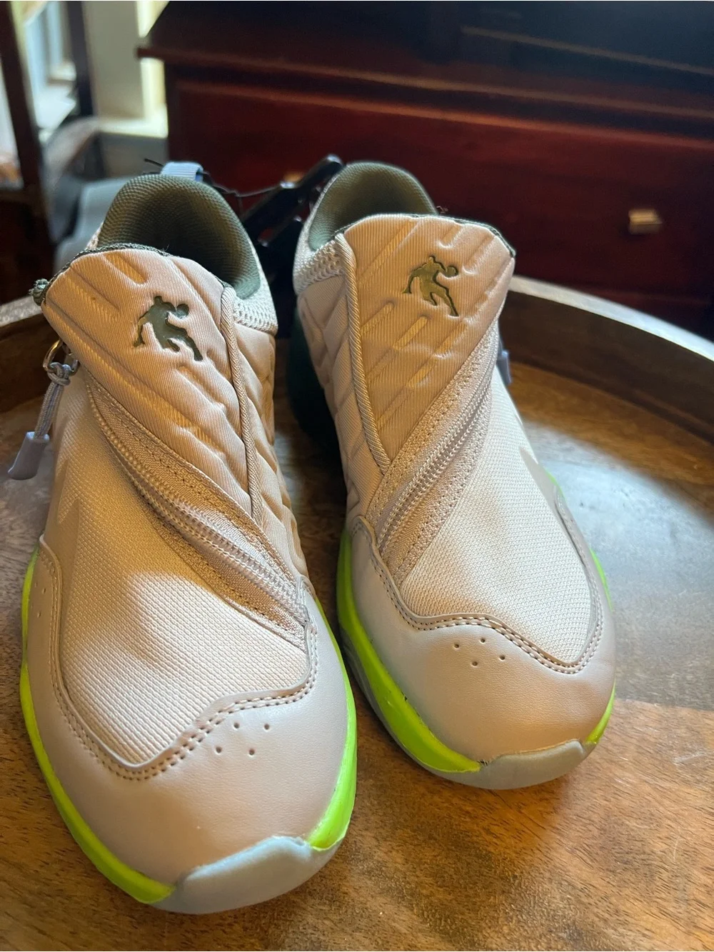 And1 Kids Light Gray Sneakers with Lime Accents